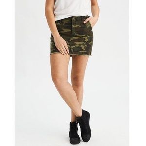 American Eagle Camo Skirt